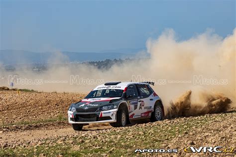 Vidales Xavi Hereu Jordi Koda Fabia R Actronics Rallye Tierra