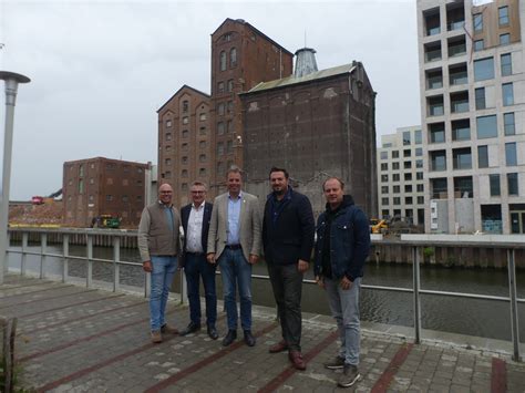 Stedelijke Openbare Bibliotheek Deinze