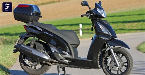 Gro Radroller Kymco People Mover Auf Zwei R Dern Motor Faz