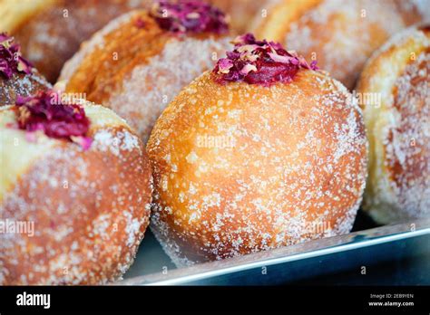 Paczki Polish Hi Res Stock Photography And Images Alamy