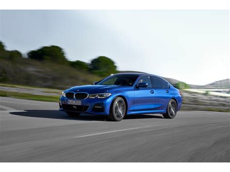 2021 BMW 3-Series Pictures: | U.S. News