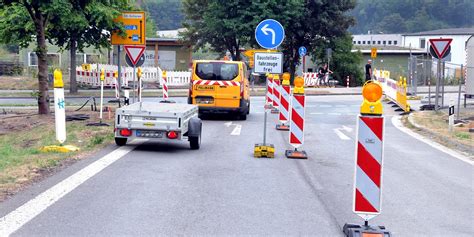 Alter Bergbauschacht in Dortmund wird verfüllt Abfahrt von B236 gesperrt