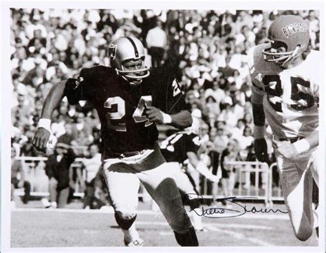 Oakland Raiders Hall of Famer Willie Brown. | Oakland raiders, Nfl ...