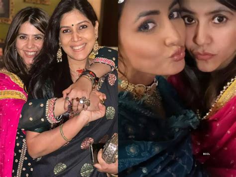 Sakshi Tanwar Hina Khan Mouni Roy And Other Stars Pose For Selfies