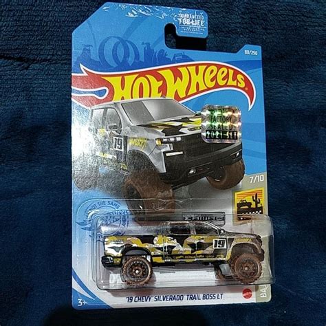 HotWheels Walmart Exclusive U S ZAMAC 19 Chevy Silverado Trail Boss