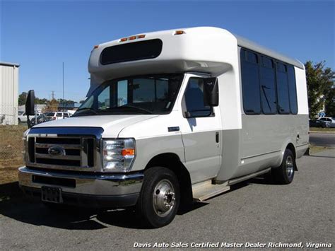 2012 Ford E 450 Super Duty Aerotech Drw Shuttle Bus Transport 15 Passenger