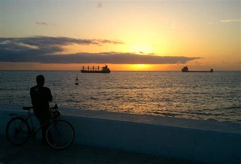 Gran Canaria Un Paisaje Por Descubrir Amanecer Avenida Maritima De