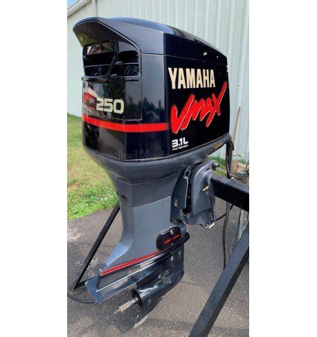 2003 Yamaha 250 HP 3 1L OX66 VMax V6 EFI 2 Stroke 20 Long Shaft