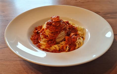 Fisch Bolognese