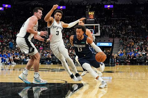 Nba Jalen Brunsons Late Spree Carries Mavs Past Spurs Abs Cbn News