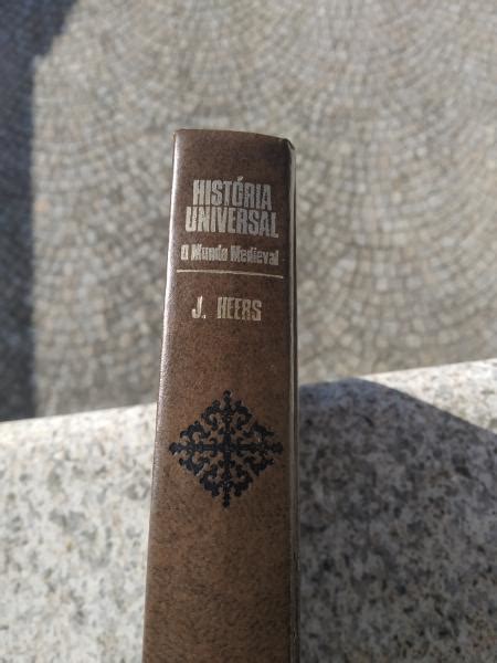 História universal o Mundo medieval Bibliofeira