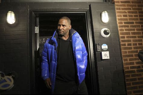 Condamné à 30 Ans De Prison R Kelly écope D Une Nouvelle Peine Pour Pédopornographie