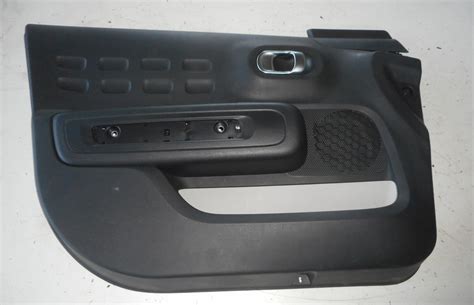 Citroen C3 III 18r boczek drzwi lewy przód panel 12346657345