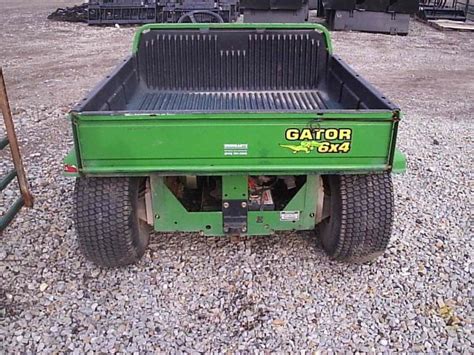 42 John Deere 6x4 Gator Whydraulic Dump Bed Lot 42