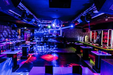 Frankfurt Nightlife • A Complete Guide [2025 January Update]