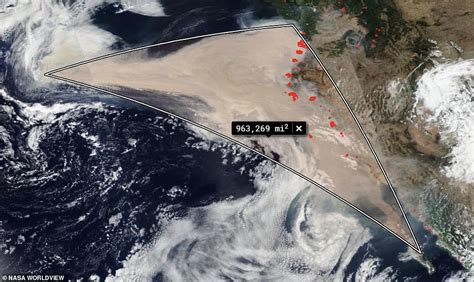 Smoke From The West Coast Wildfires Has Now Traveled As Far As New York Daily Mail Online