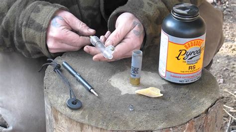 Reloading 12ga With Pyrodex Black Powder In The Field Youtube