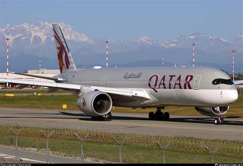 A7 ALM Qatar Airways Airbus A350 941 Photo By Mario Ferioli ID