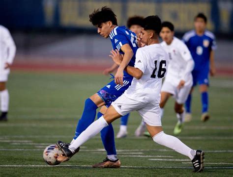 Tustin Boys Soccer Ties Valencia Stays On Top In Empire League