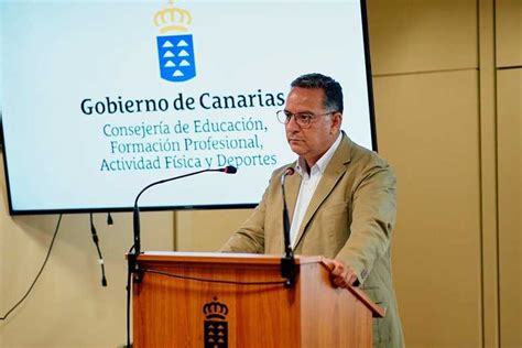 El Gobierno de Canarias suspende las clases mañana miércoles y el