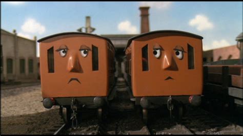 Annie And Clarabel Thomas The Tank Engine And Freinds Wiki Fandom