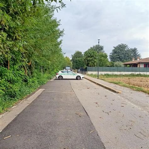 Esce Di Strada Con La Moto 19enne Muore A Rovato Giornale Di Brescia