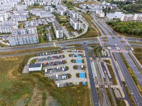 Parking Przesiadkowy Na Komunikacj Miejsk Zamieni Si W Parking