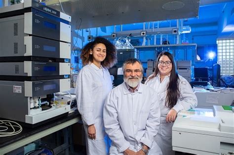 A Generation Of Puerto Rican Chemists Has Thrived In Buffalo With Luis Colón As A Mentor Ubnow