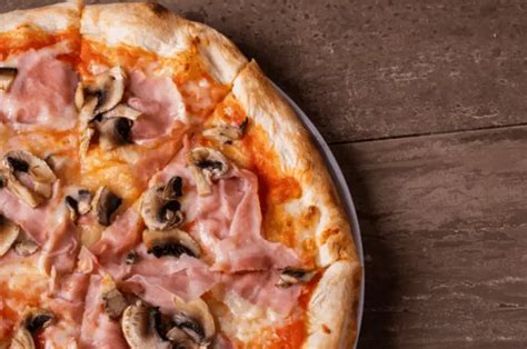 Ham And Mushroom Pizza Simple Home Cooked Recipes