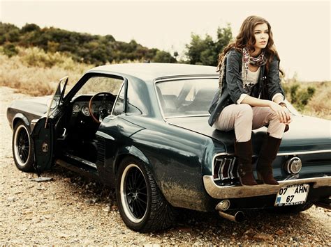 40 Girls And Muscle Cars Wallpapers WallpaperSafari