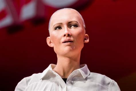 Saudi Arabia grants Citizenship to Robot named Sophia | WATCH | BellaNaija