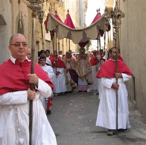 Father Julian's Blog: Corpus Christi procession