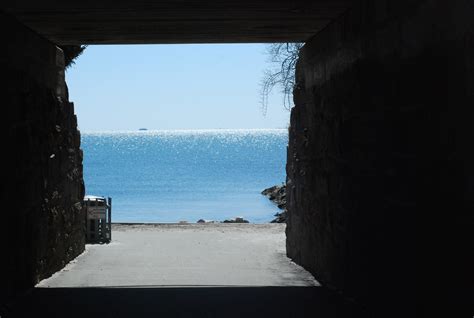 Hole-in-the-Wall Beach | Visit CT