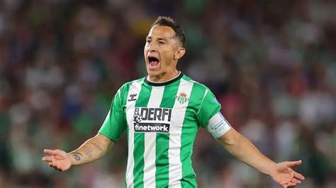 Andrés Guardado revela que tuvo una fuerte discusión con Manuel