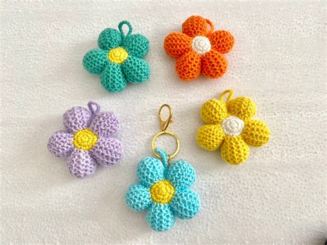 Crochet Flower Keychain Free Pattern | Printable Templates Free