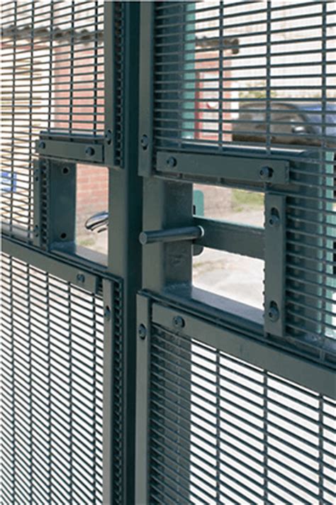 Welded Mesh Swing Gates Heras Uk Esi External Works