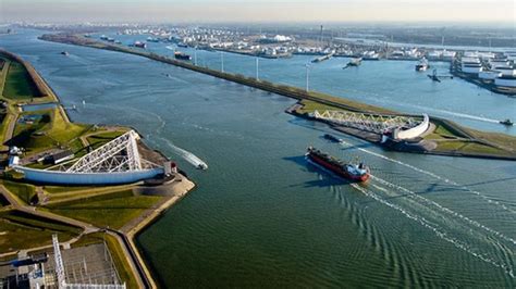 Deepening Of Nieuwe Waterweg Starting In Spring Vesselfinder