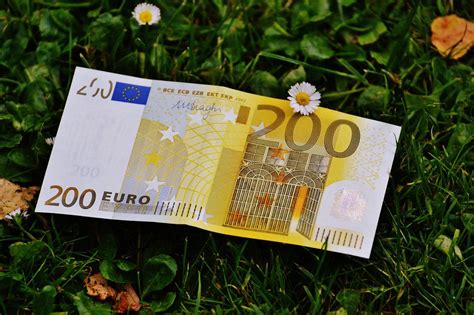 Bonus Euro Cos Quando Arriva Come Richiederlo A Chi Spetta