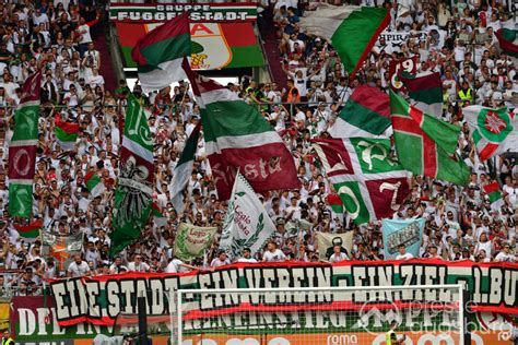 Der FC Augsburg startet den Vorverkauf für letzten Heimspiele