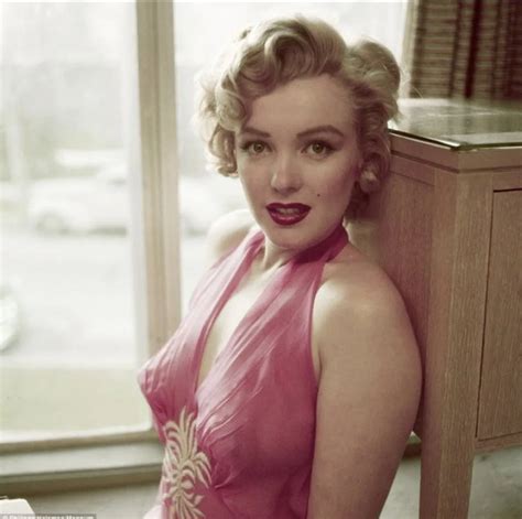 Marilyn Monroe Pink Dress