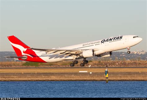 Vh Ebj Airbus A Qantas Mark B Imagery Jetphotos