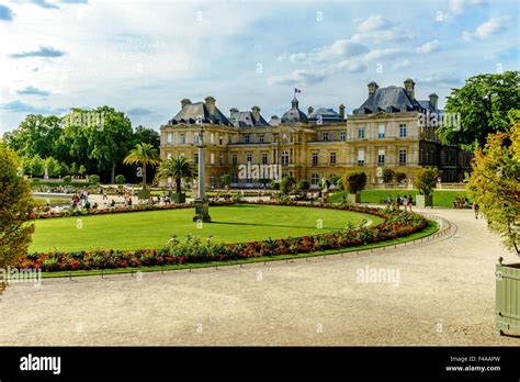 Right-side view of the French Senate building in the Luxembourg Gardens ...