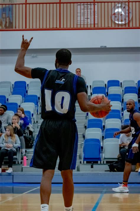 Keyano Huskies Men S Basketball Vs Nait Ooks November Flickr