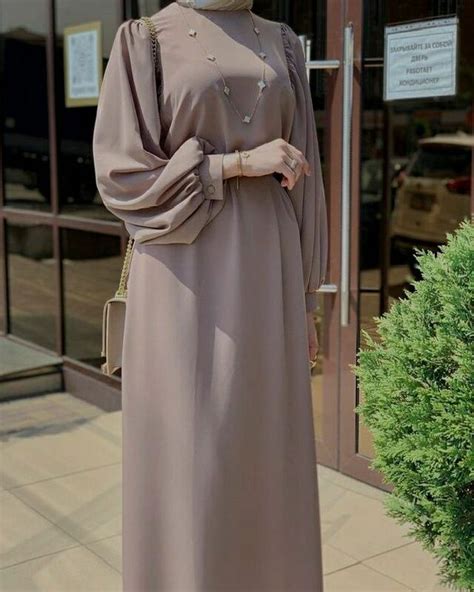 Model Baju Gamis Polos Modern Terbaru 2023 Inspirasi Outfit Elegan Cek