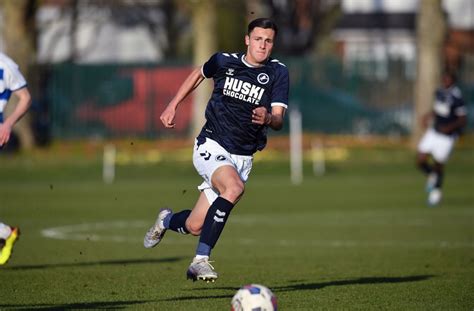 Millwall Fc Henry Hearn Hits Four In Cardiff Demolition