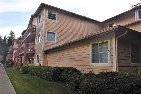 Senior Living Apartments in BelRed | Bellevue, WA | Rent.