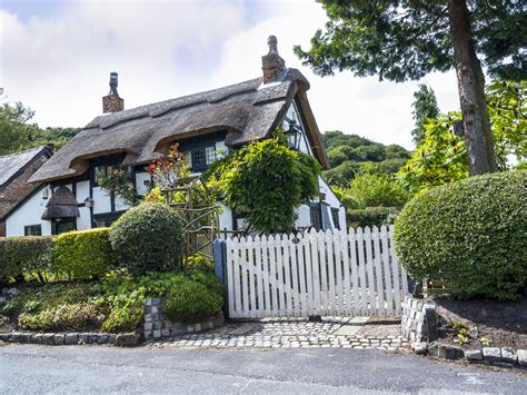 Blinds Provider for Housing Associations | Expression Blinds