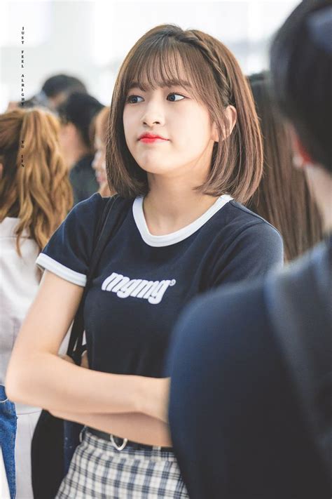 Iz One Yujin Short Hair Syles Hairsyles Yu Jin Hair Inspo Color S