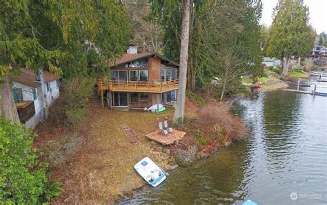 Home For Sale In Bellingham 446 W Lake Samish Drive Bellingham WA 98229