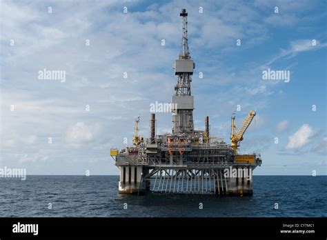 Oil Rig in the North Sea Norway Stock Photo - Alamy